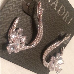 NWT Nadri post earrings